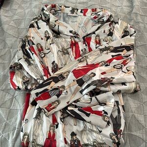 Taylor Swift Red (Taylor’s Version) Long Sleeve Satin PJ Pajama Set Size Large